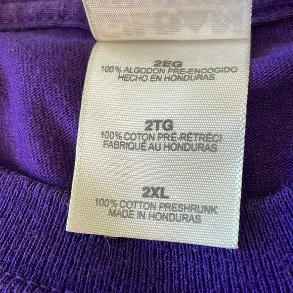 Women of faith, extraordinary makeover T-shirt. 2XL. Purple. - Picture 8 of 10